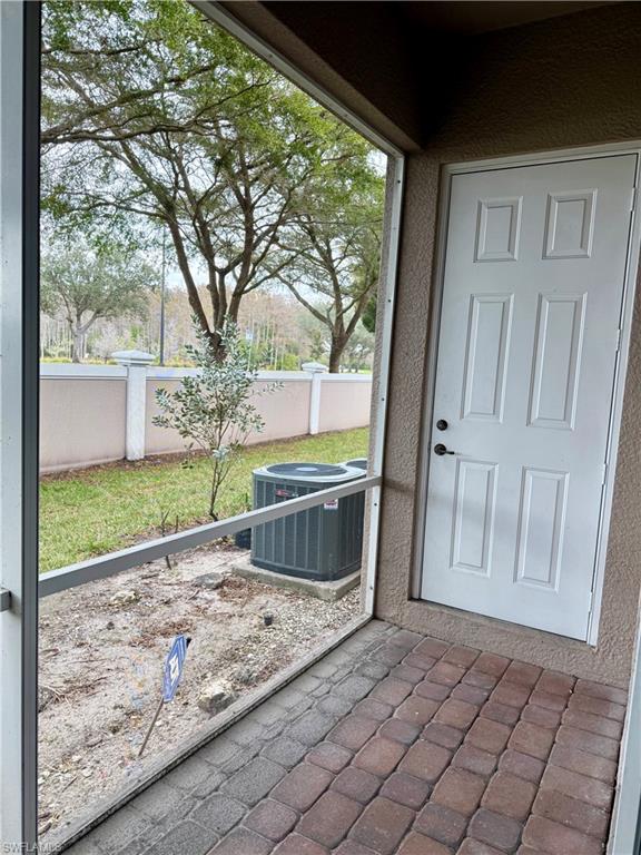 COLONNADE AT FORUM - Residential