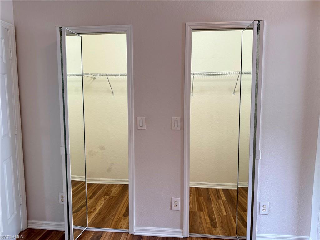 COLONNADE AT FORUM - Residential