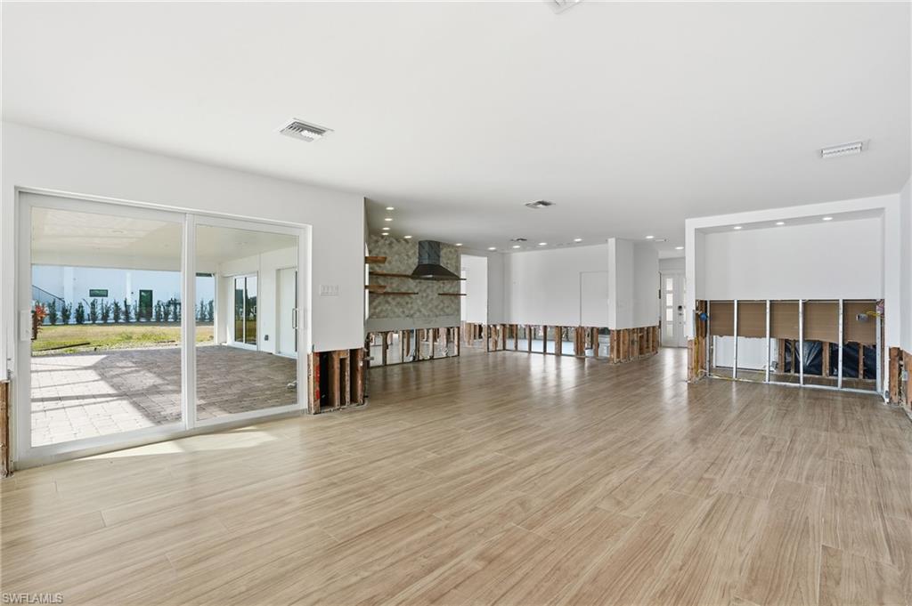 CONNERS - Residential