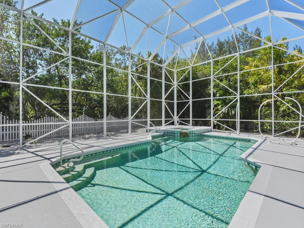 CASTAWAY ESTATES - Residential