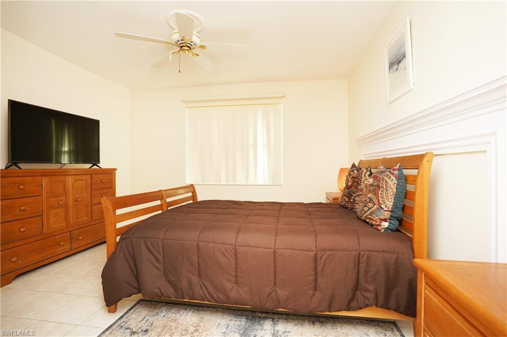 HUNTINGTON LAKES - Residential