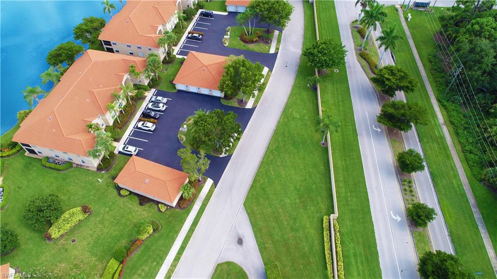 HUNTINGTON LAKES - Residential