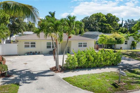 A home in NAPLES