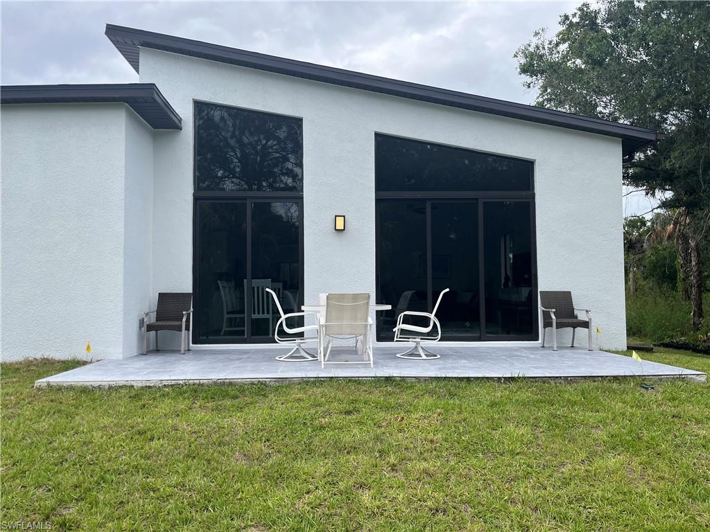 GOLDEN GATE ESTATES - Residential Lease