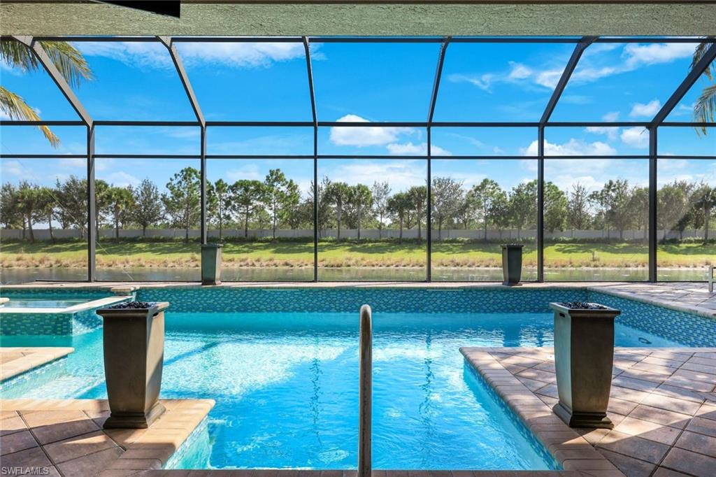 STONECREEK - Residential