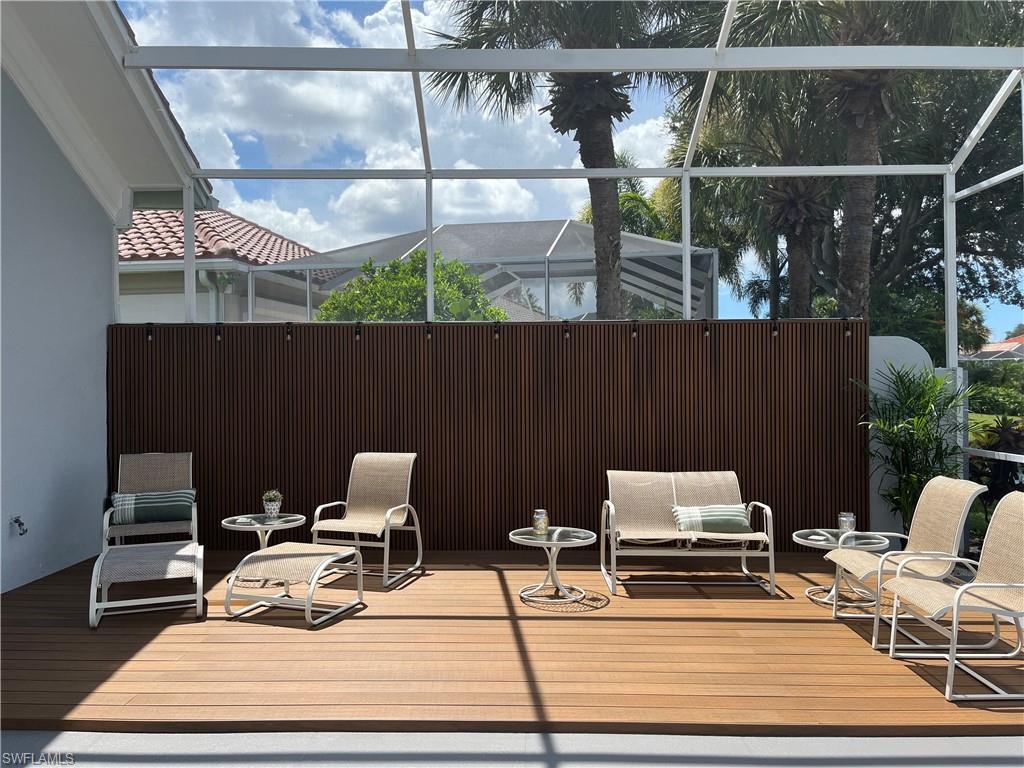 ISLAND WALK - Residential