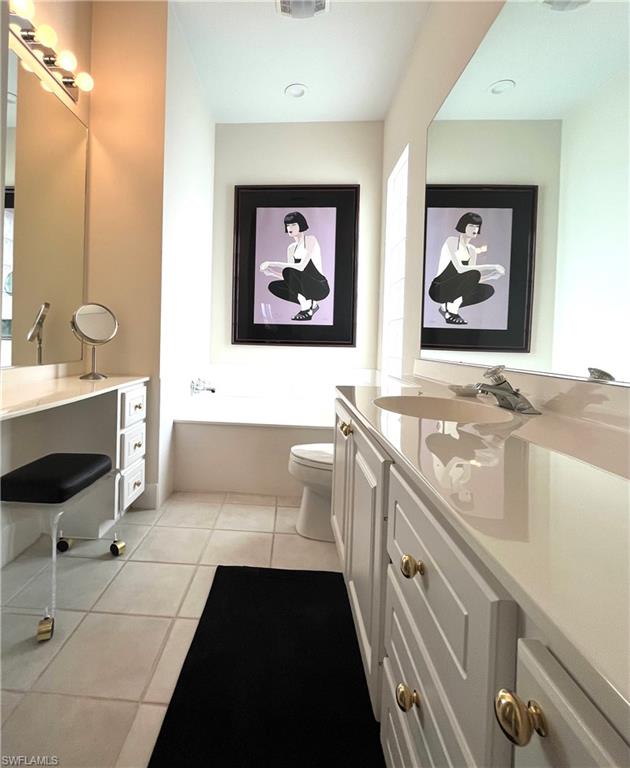 ISLAND WALK - Residential