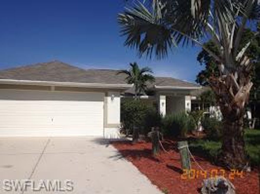 Move right in to this spacious four bedroom two bath home equipped with kitchen appliances plus washer and dryer!  Tile throughout, this roomy home includes a formal living, formal dining, family room and breakfast room.  Fresh paint makes this light and bright beauty feel just like new.