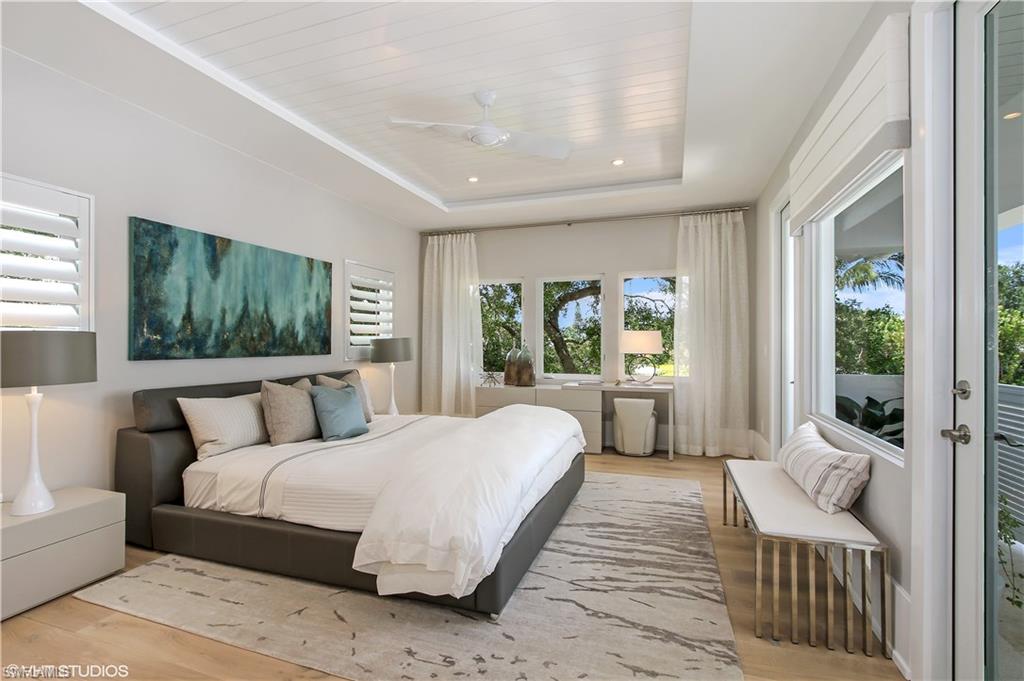 OLDE NAPLES - Residential