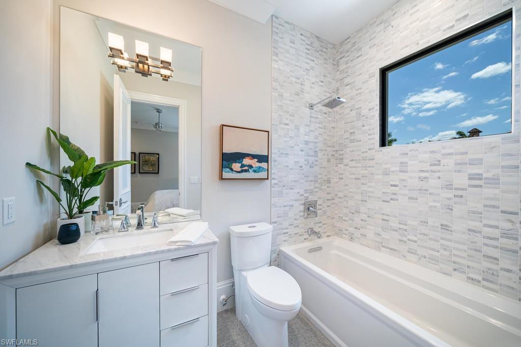 QUAIL WEST - Residential