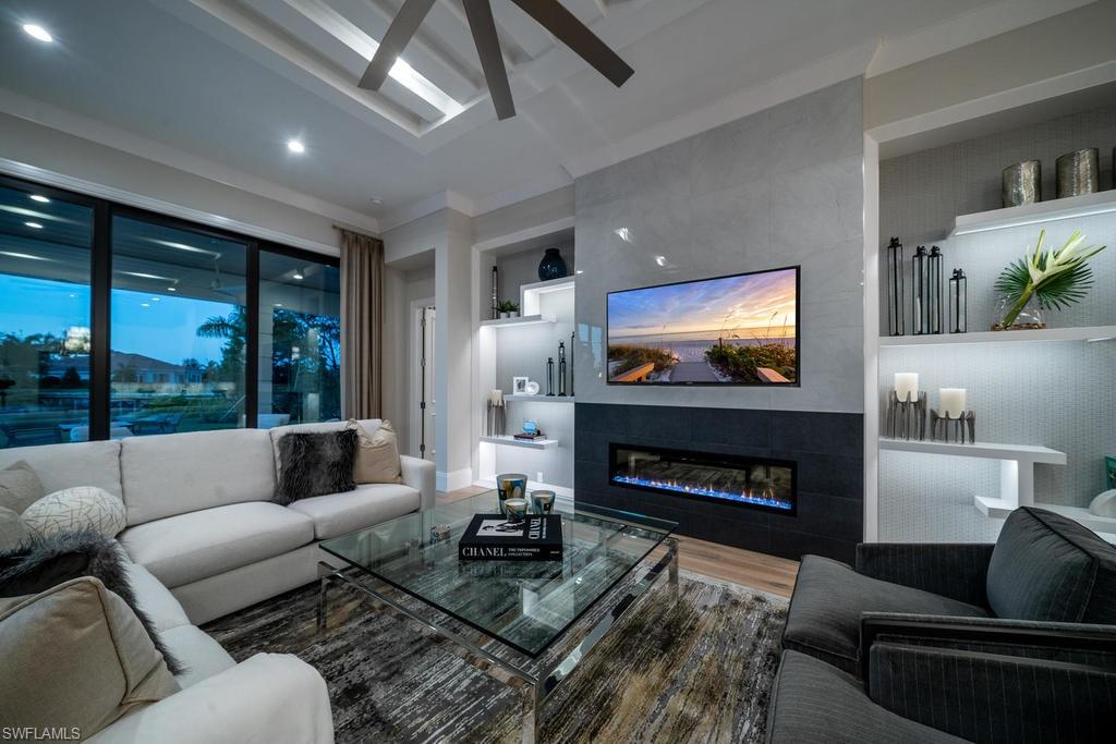 QUAIL WEST - Residential