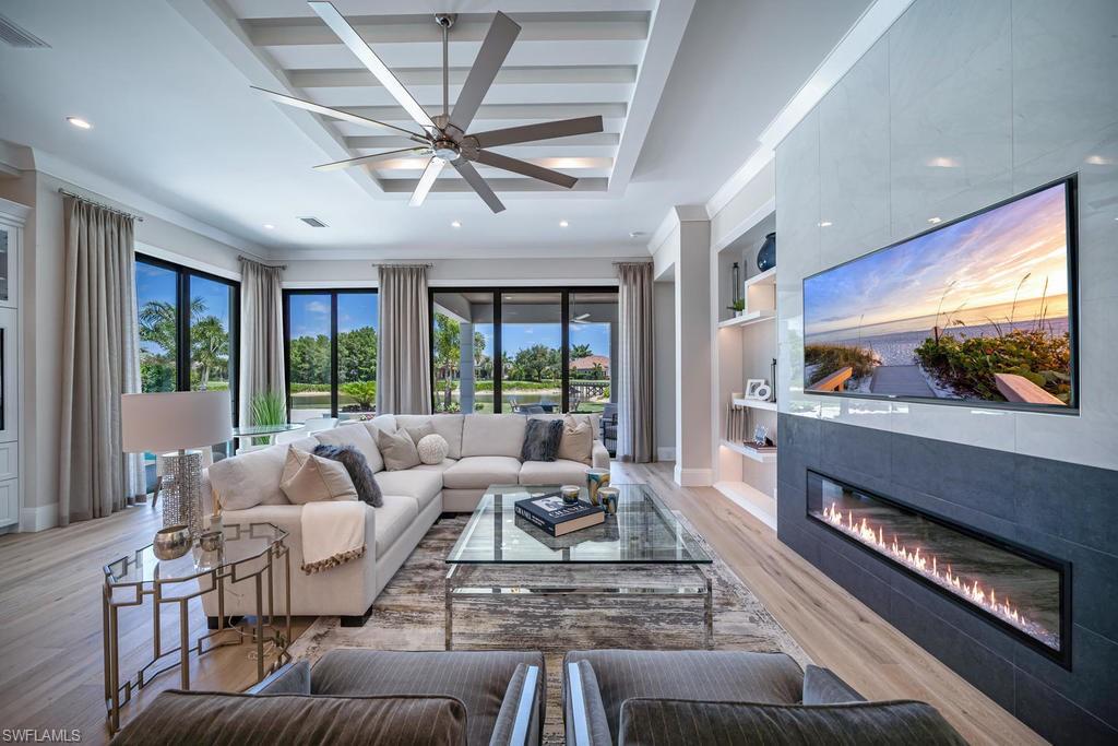 QUAIL WEST - Residential