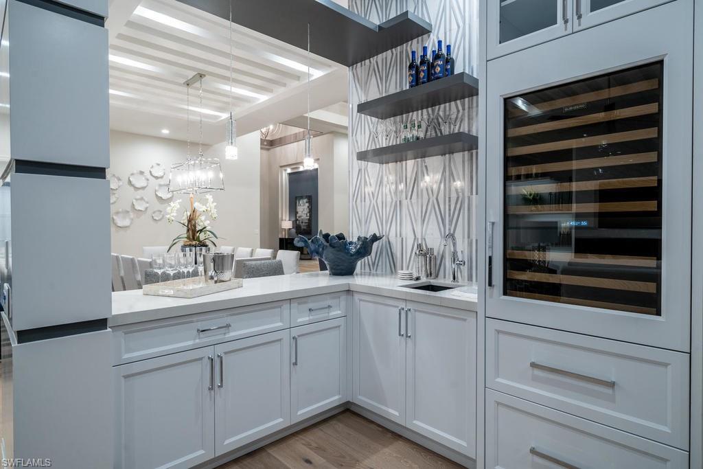 QUAIL WEST - Residential