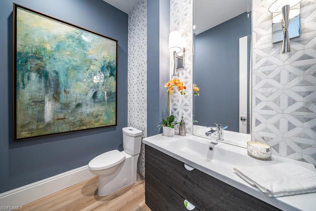 QUAIL WEST - Residential