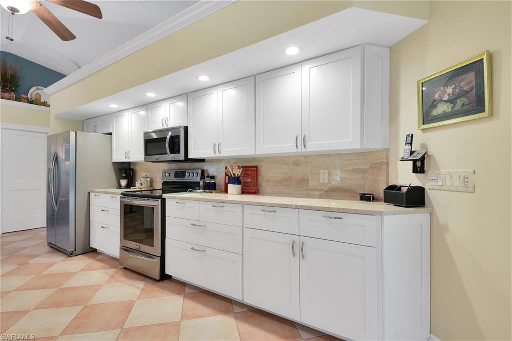 GOLDEN GATE ESTATES - Residential