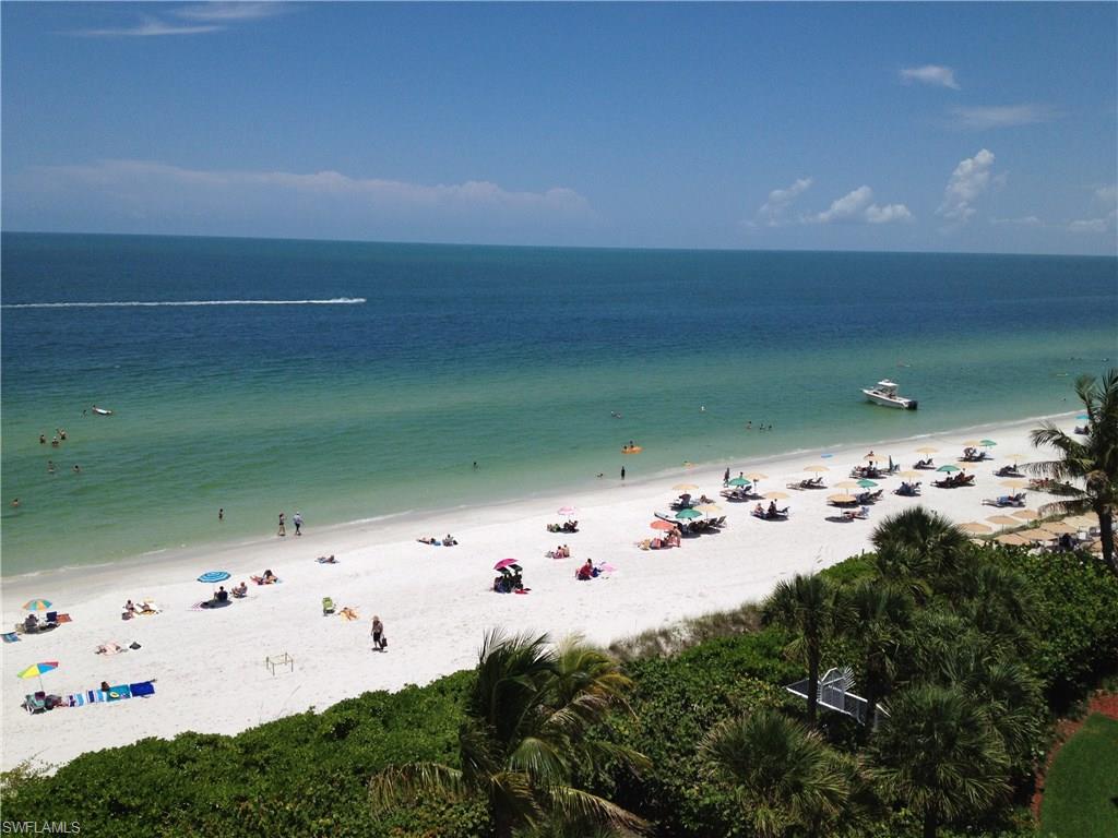BAREFOOT BEACH - Residential