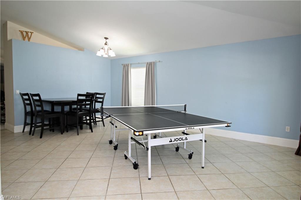 STONEYBROOK - Residential