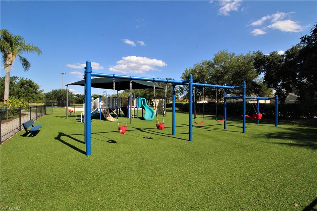 STONEYBROOK - Residential