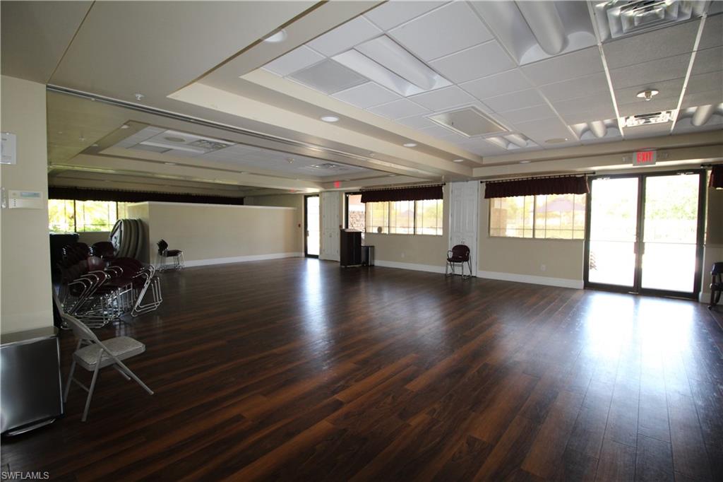 STONEYBROOK - Residential