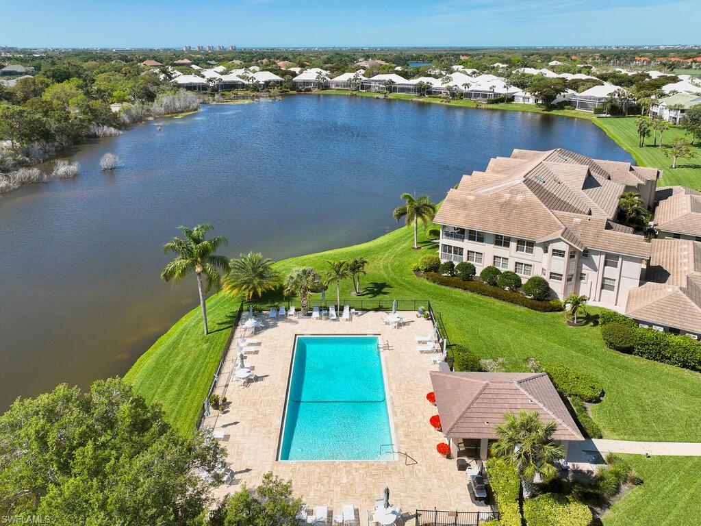 WHISKEY POINTE - Residential