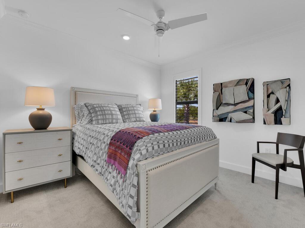 WINDING CYPRESS - Residential