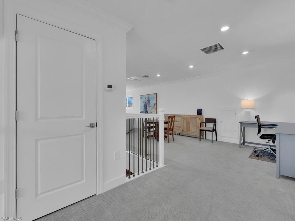 WINDING CYPRESS - Residential