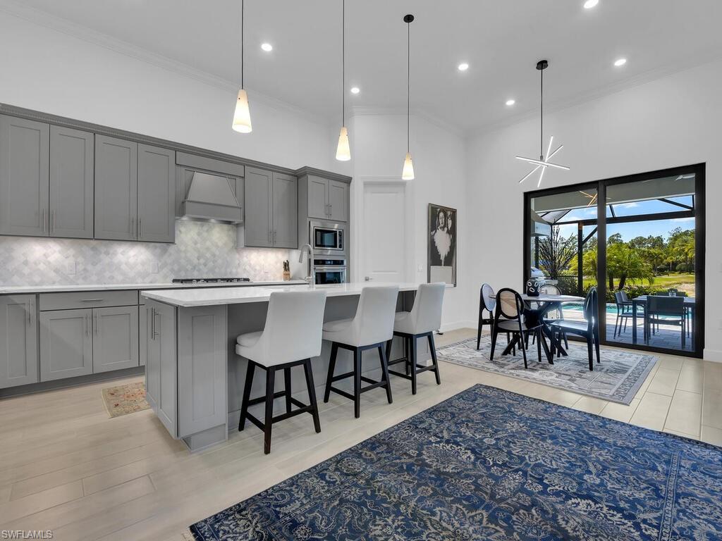 WINDING CYPRESS - Residential