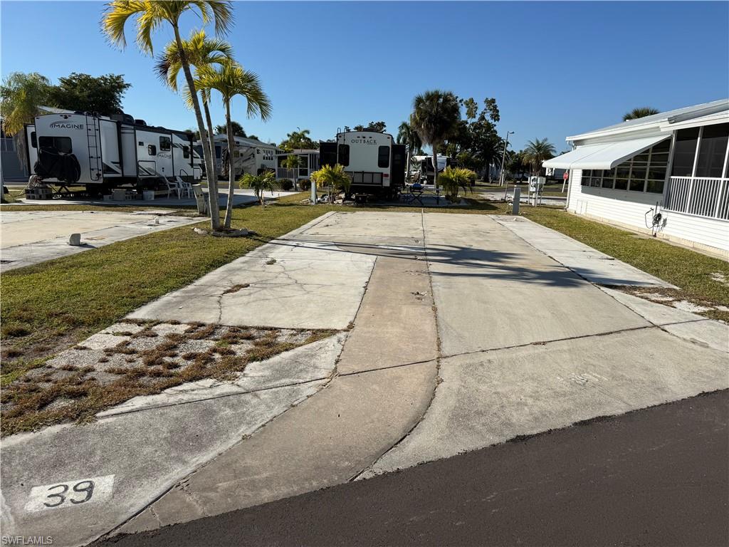 PALMETTO PALMS R V - Land