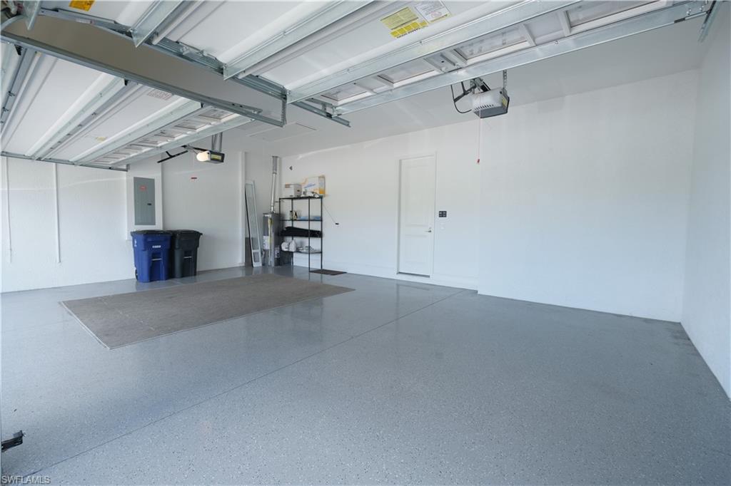 ESTERO PLACE - Residential