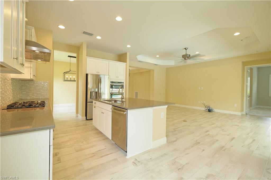 ESTERO PLACE - Residential