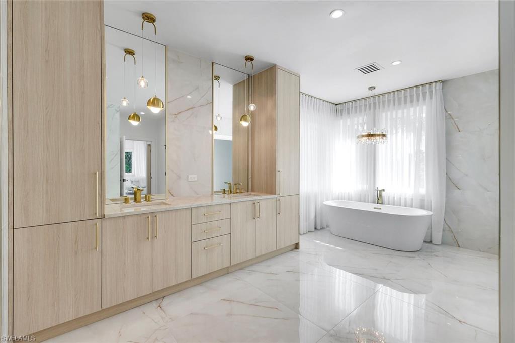 QUAIL CREEK - Residential