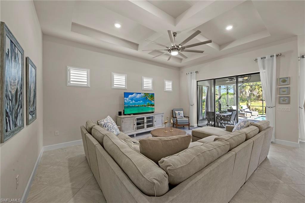 CORKSCREW SHORES - Residential