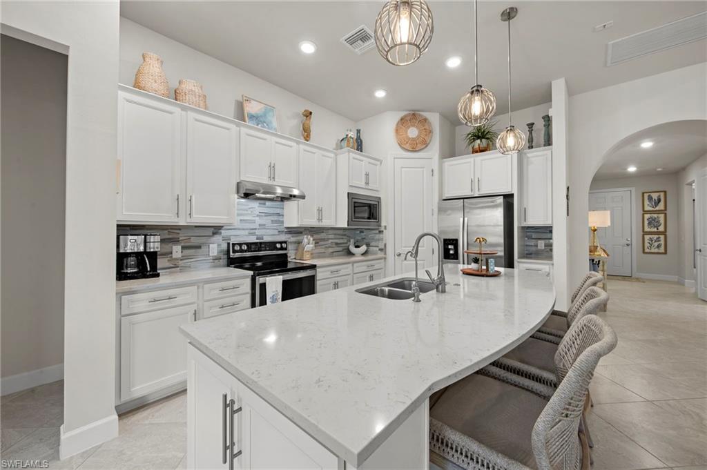 CORKSCREW SHORES - Residential