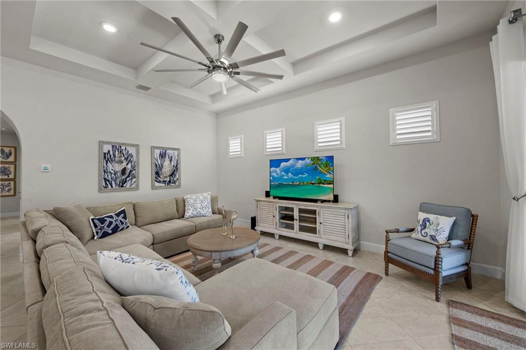 CORKSCREW SHORES - Residential