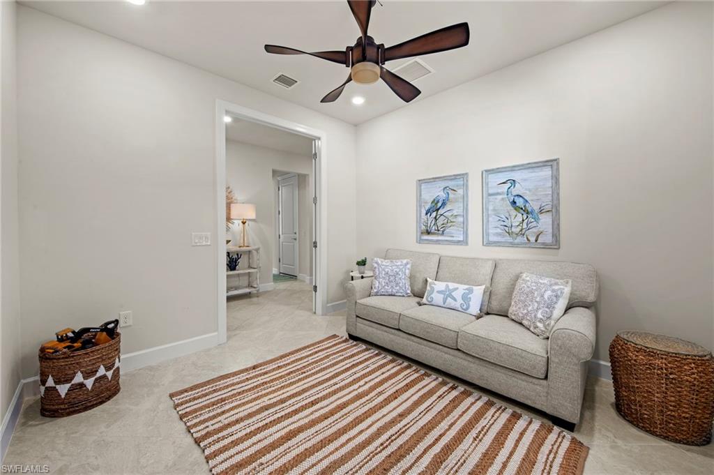 CORKSCREW SHORES - Residential