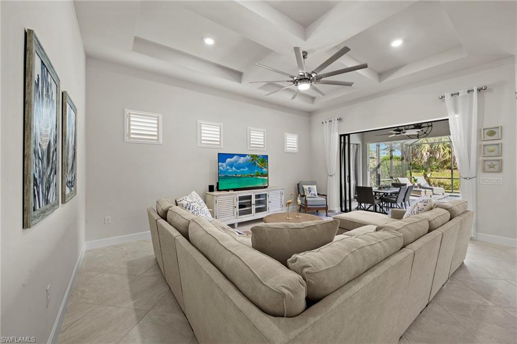 CORKSCREW SHORES - Residential