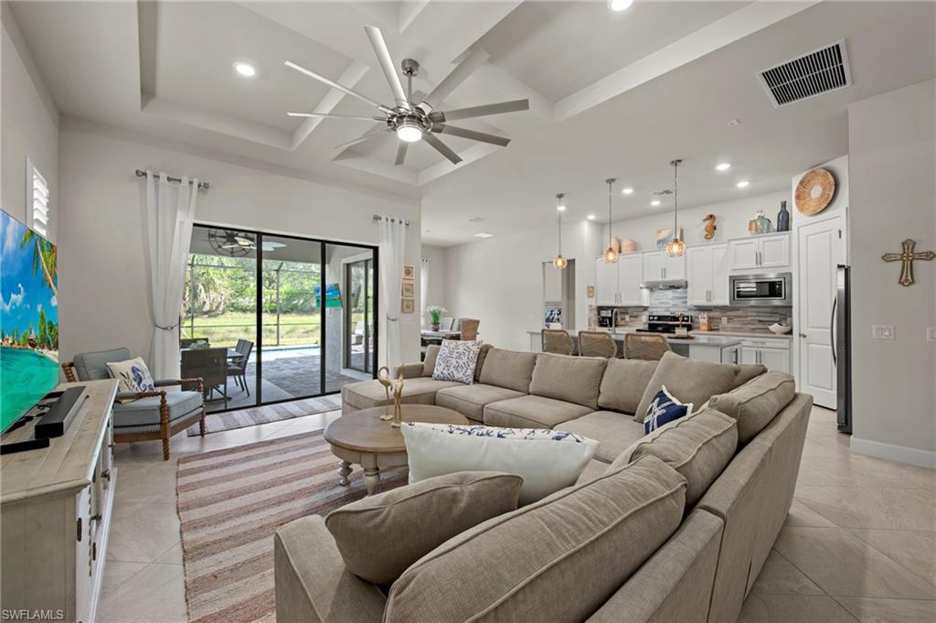 CORKSCREW SHORES - Residential