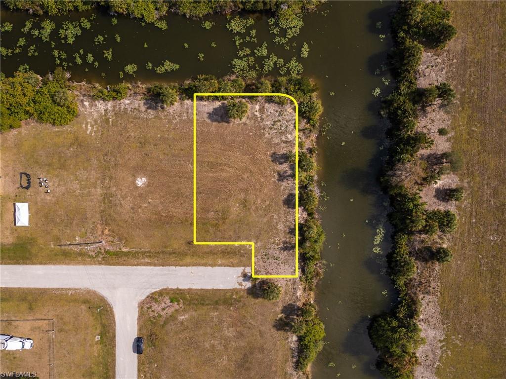 CAPE CORAL - Land