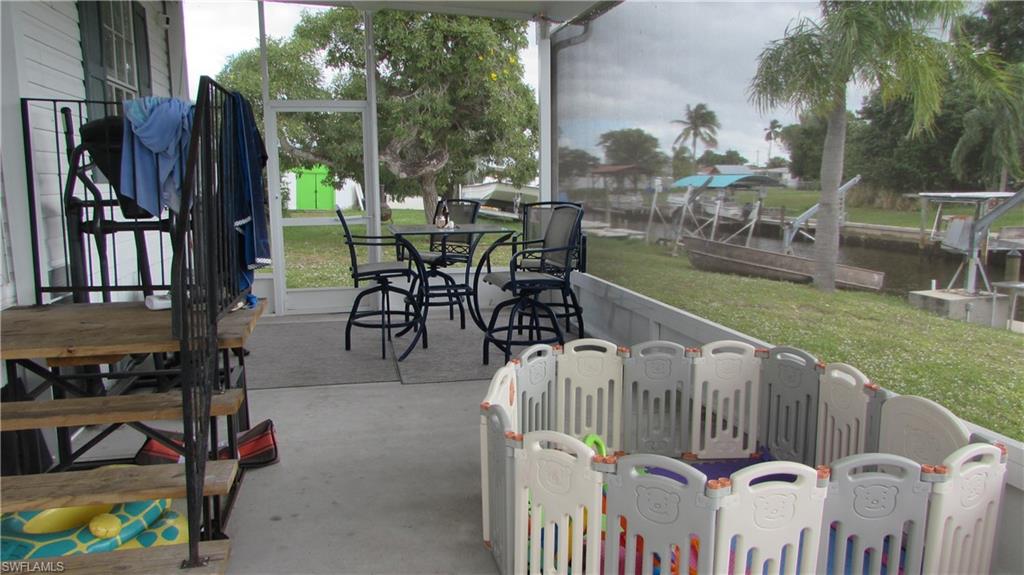 FLAMINGO BAY - Residential