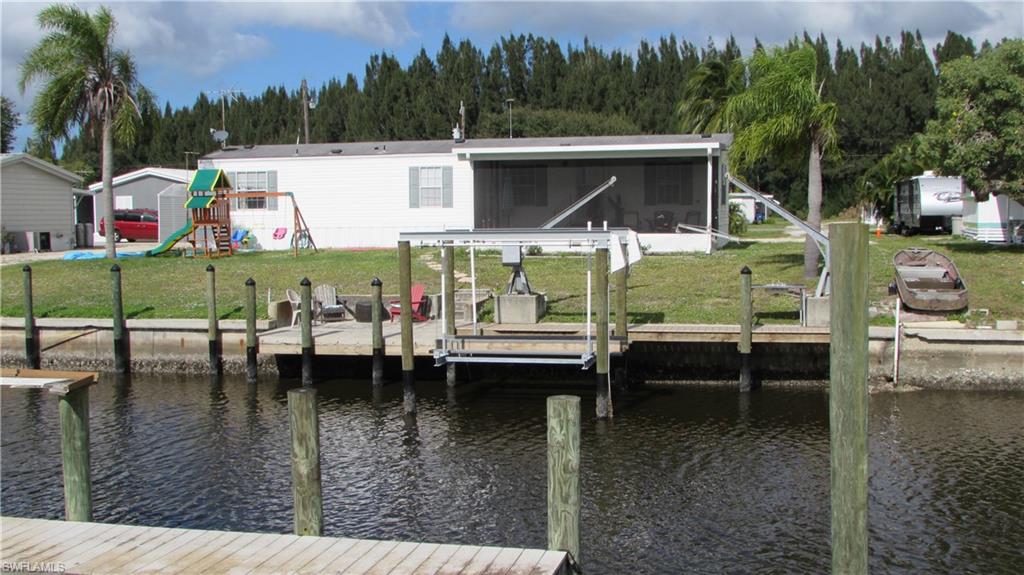 FLAMINGO BAY - Residential