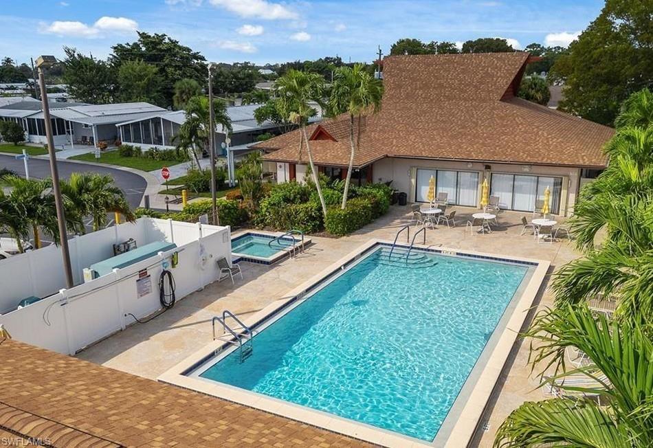 WINDJAMMER VILLAGE OF NAPLES - Residential