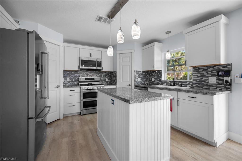 SOUTH GULF COVE - Residential