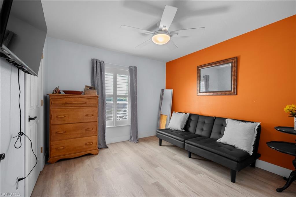 SOUTH GULF COVE - Residential