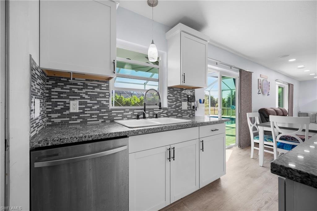 SOUTH GULF COVE - Residential