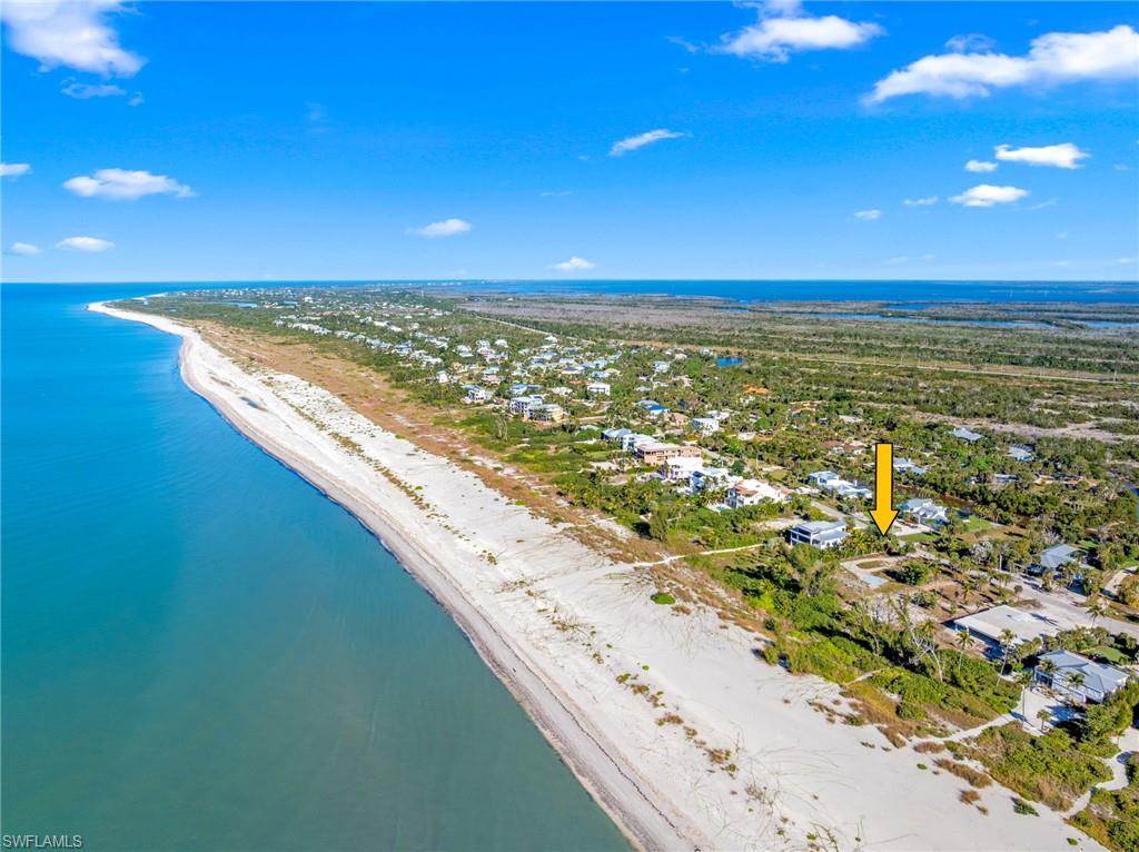 CHATEAUX SUR MER UNREC - Land
