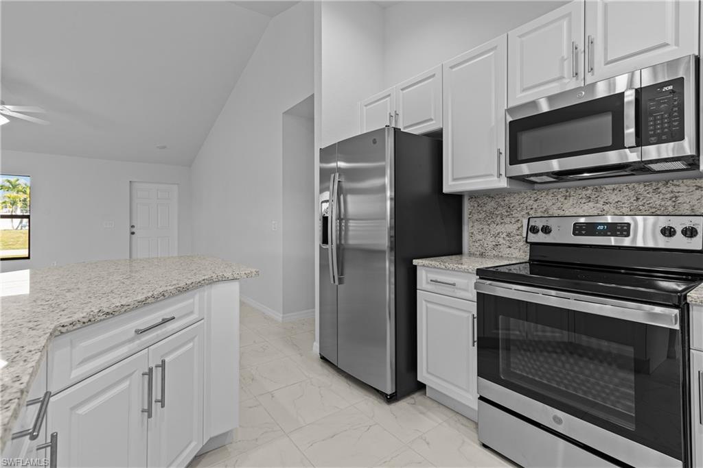 CAPE CORAL - Residential Lease