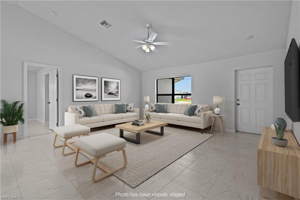 CAPE CORAL - Residential Lease