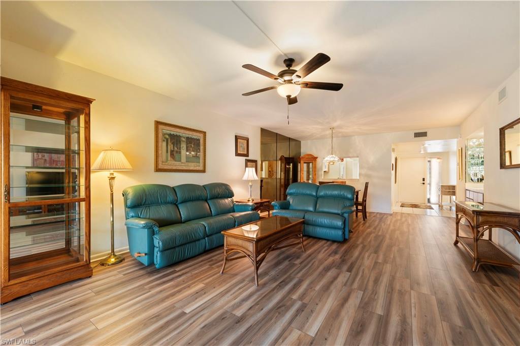 HAMPTONS AT KINGS LAKE - Residential