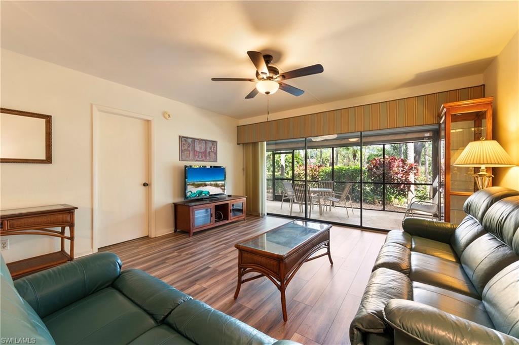 HAMPTONS AT KINGS LAKE - Residential