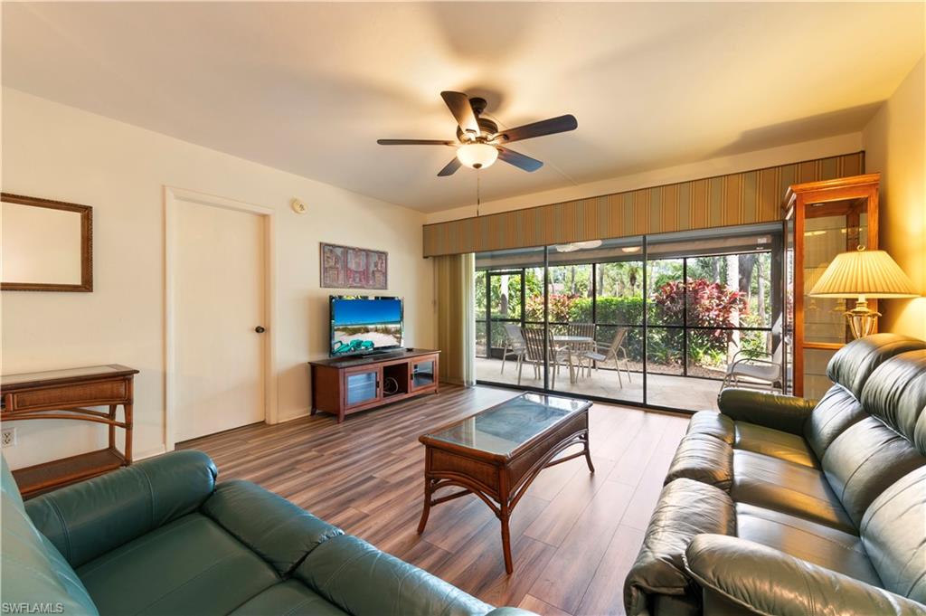 HAMPTONS AT KINGS LAKE - Residential